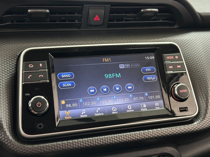 nissan kicks 1.6 16v flexstart sv 4p xtronic flex automatico 2021
