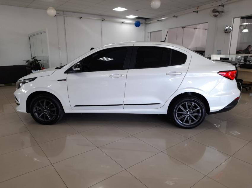 fiat cronos 1.3 firefly flex drive cvt 4p automatico 2025