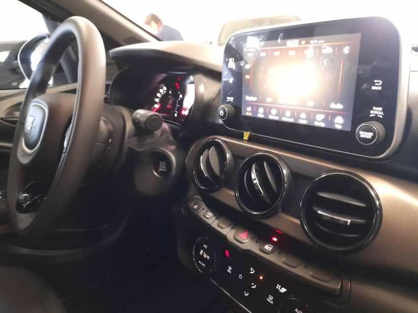 fiat cronos 1.3 firefly flex drive cvt 4p automatico 2025