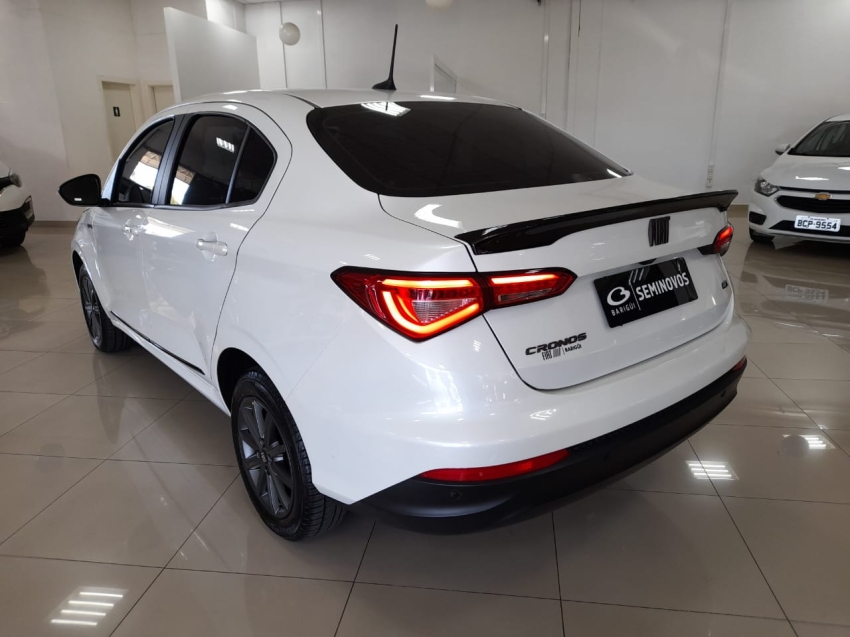 fiat cronos 1.3 firefly flex drive cvt 4p automatico 2025
