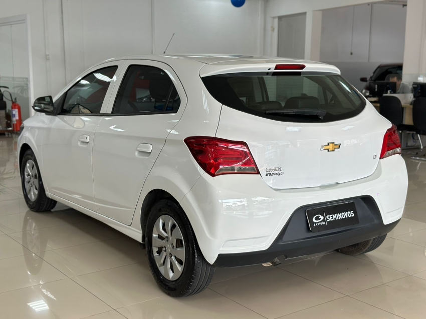 chevrolet onix 1.0 mpfi lt 8v flex 4p manual 2019
