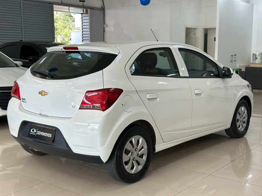chevrolet onix 1.0 mpfi lt 8v flex 4p manual 2019