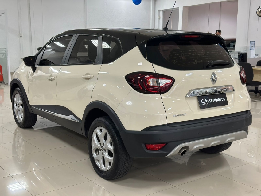 renault captur 1.6 16v sce flex zen manual 4p 2018