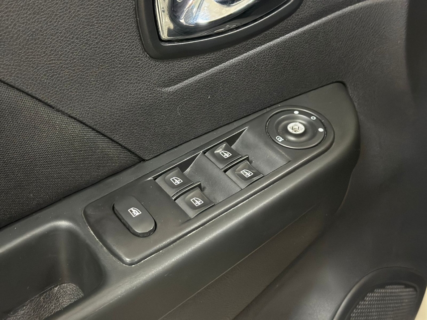 renault captur 1.6 16v sce flex zen manual 4p 2018