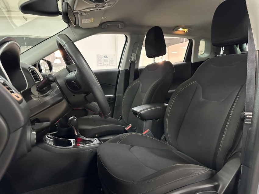 jeep compass 2.0 16v flex sport automatico 4p 2020