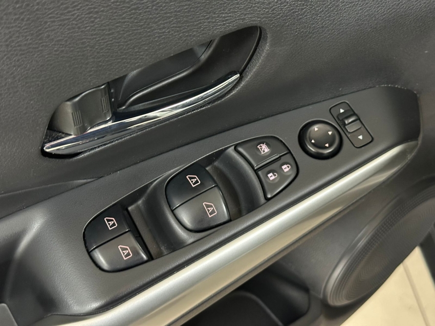 nissan kicks 1.6 16v flexstart advance xtronic flex 4p automatico 2024