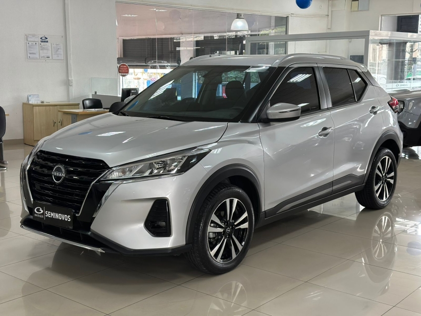nissan kicks 1.6 16v flexstart advance xtronic flex 4p automatico 2024
