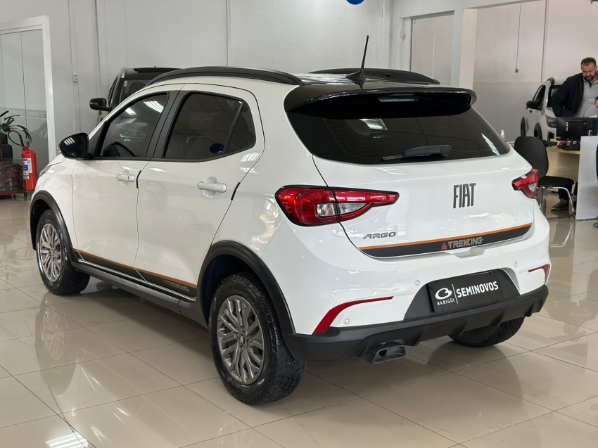 fiat argo 1.3 firefly flex trekking manual 4p automatico 2023