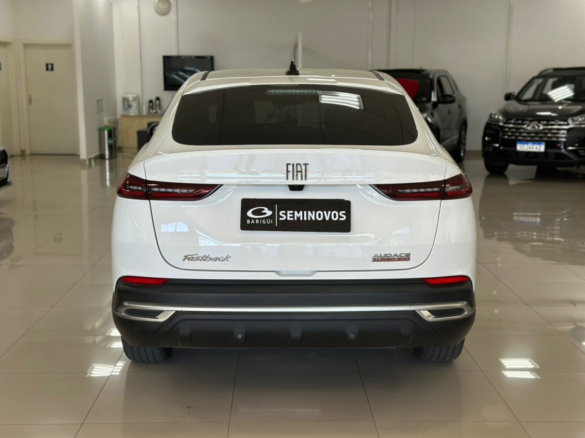 fiat fastback 1.0 turbo 200 flex audace cvt 4p automatico 2023