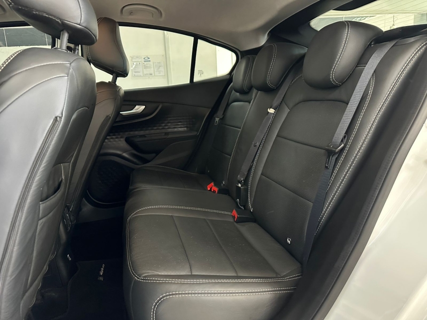 fiat fastback 1.0 turbo 200 flex audace cvt 4p automatico 2023