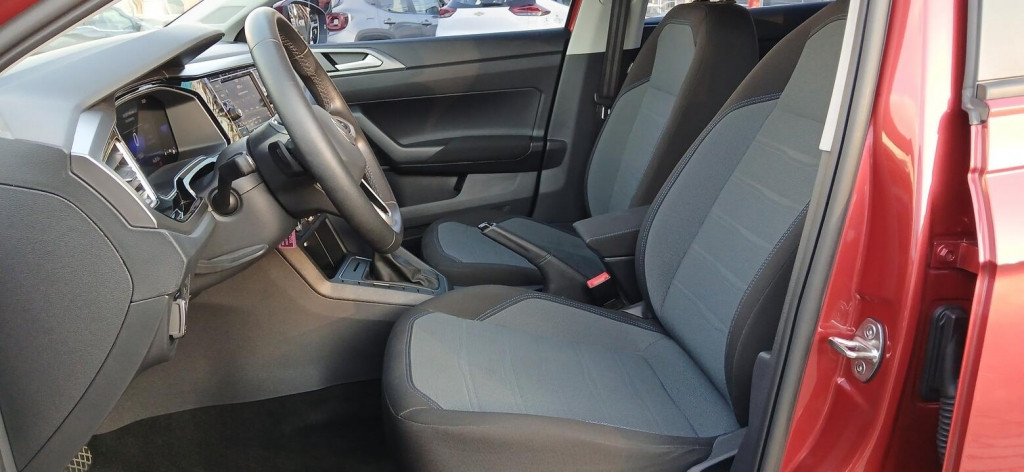 volkswagen nivus 1.0 200 tsi total flex comfortline automatico 4p 2023