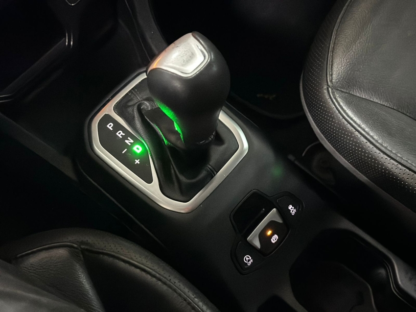 jeep renegade 1.8 16v flex longitude 4p automatico 2021