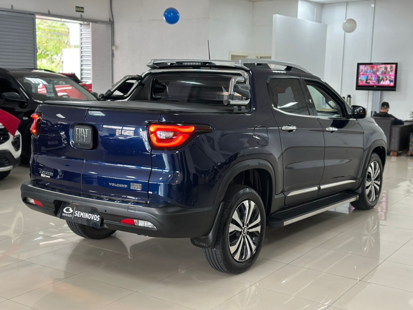 fiat toro 1.3 turbo 270 flex volcano at6 4p automatico 2025