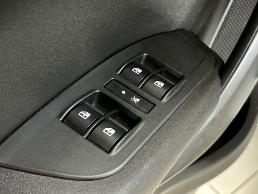 fiat cronos 1.0 firefly flex drive manual 4p automatico 2024