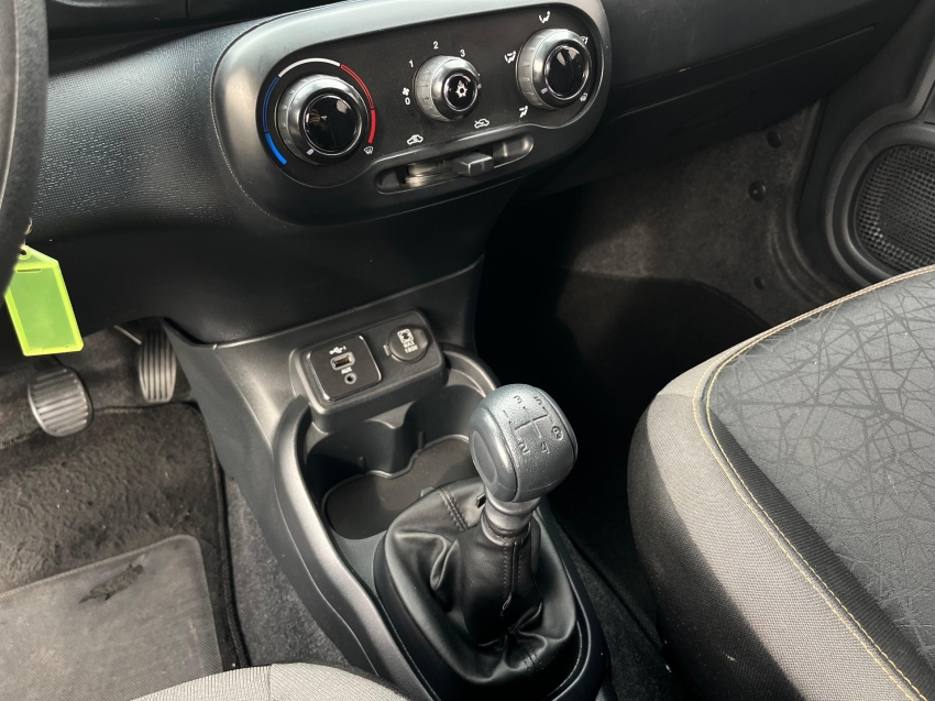 fiat mobi 1.0 firefly flex trekking manual 4p 2025