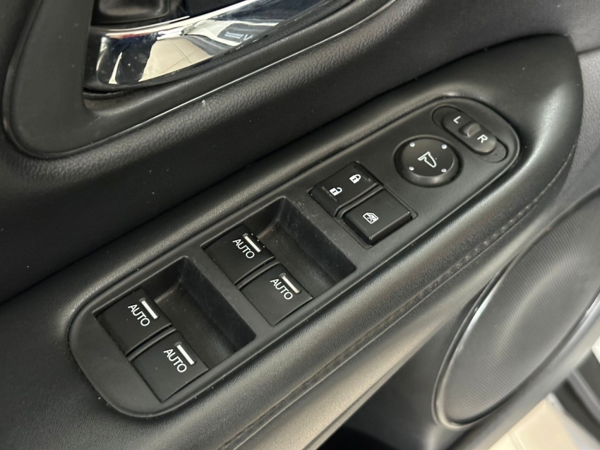 honda hr-v 1.8 16v flex ex 4p automatico 2016