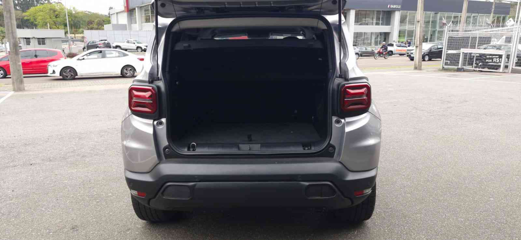 renegade longitude 1.3 t270 gse at6  2022/228