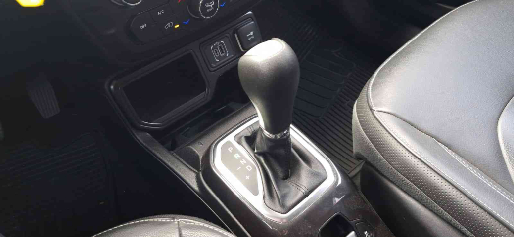 renegade longitude 1.3 t270 gse at6  2022/2218