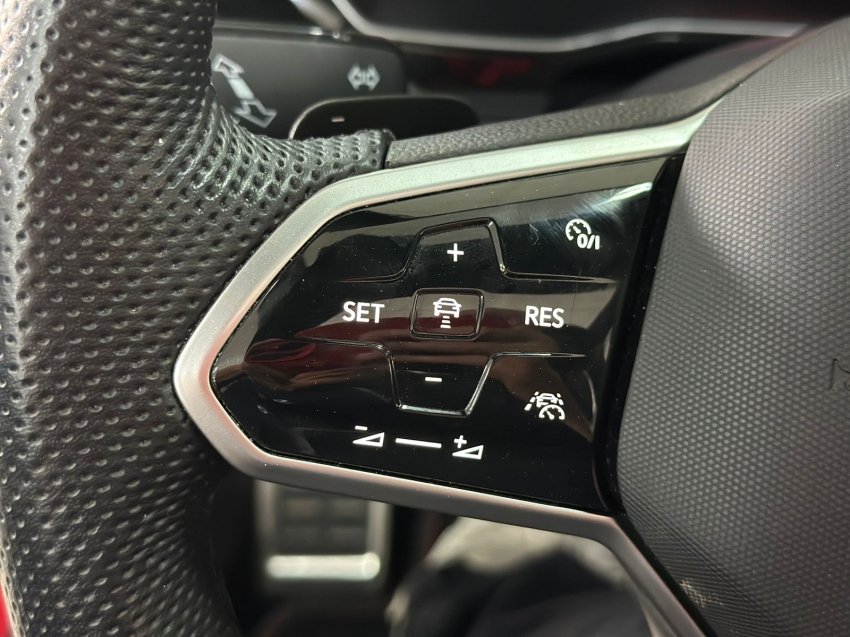 volkswagen jetta 2.0 350 tsi gasolina gli dsg 4p semiautomatico 202415