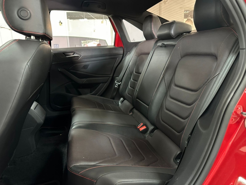 volkswagen jetta 2.0 350 tsi gasolina gli dsg 4p semiautomatico 202413