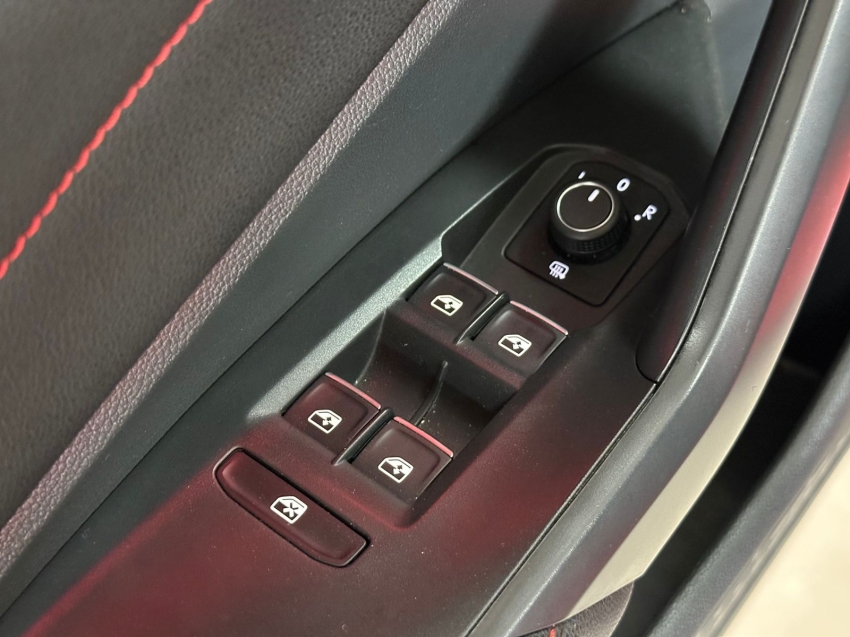 volkswagen jetta 2.0 350 tsi gasolina gli dsg 4p semiautomatico 202419