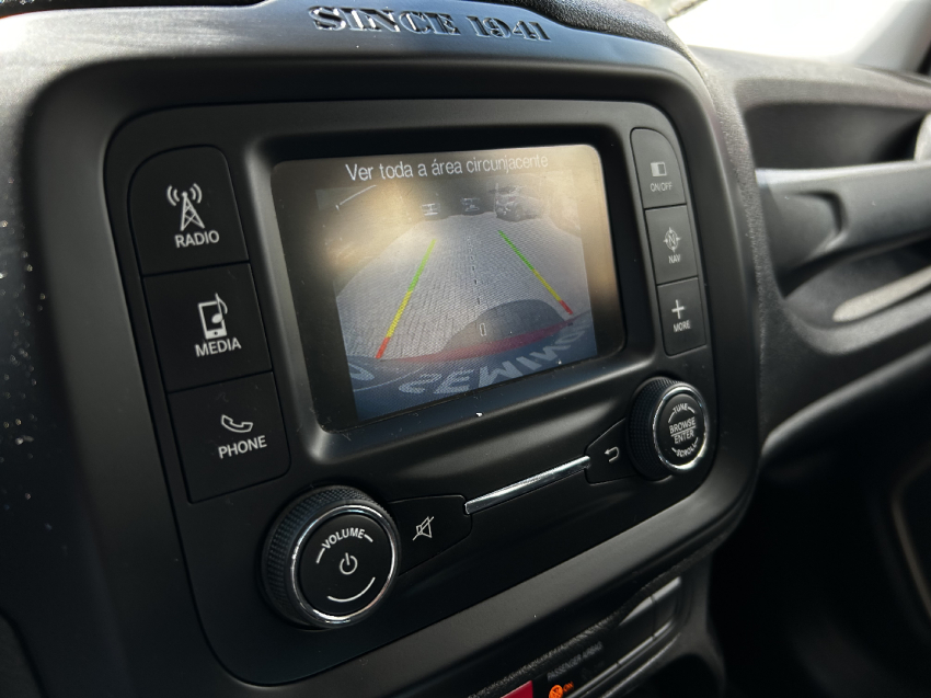 jeep renegade 1.8 16v flex longitude 4p automatico 201613