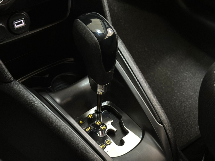 peugeot 2008 flex automatico 2023/248