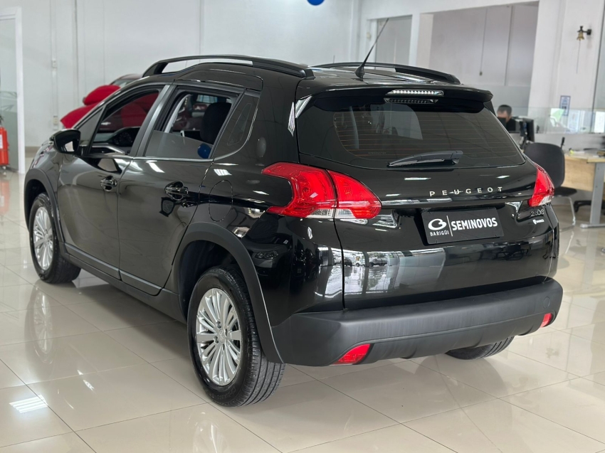 peugeot 2008 flex automatico 2023/241