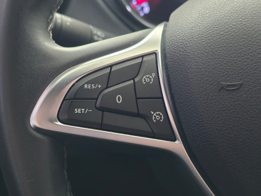 renault captur 1.3 tce flex zen x-tronic 4p automatico 202214