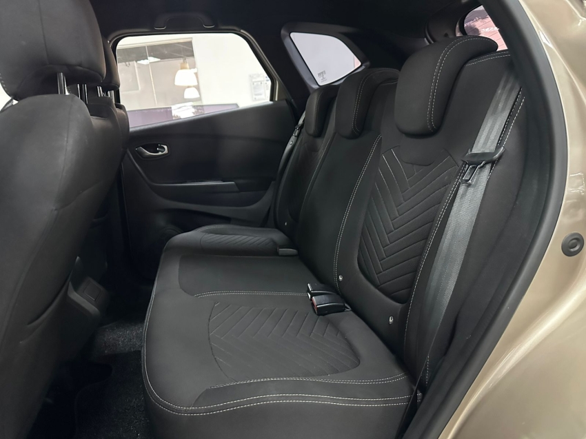 renault captur 1.3 tce flex zen x-tronic 4p automatico 202214