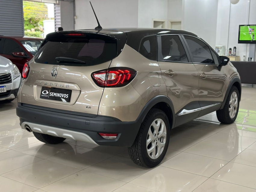 renault captur 1.3 tce flex zen x-tronic 4p automatico 20223