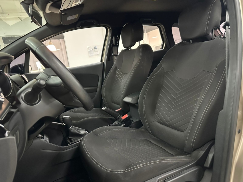 renault captur 1.3 tce flex zen x-tronic 4p automatico 202213