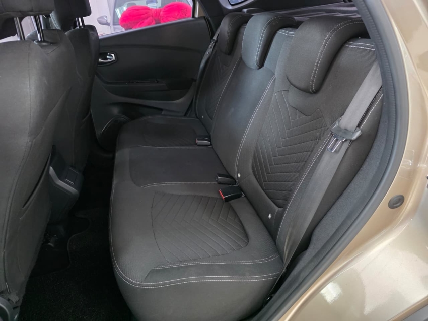 renault captur 1.3 tce flex zen x-tronic 4p automatico 202213