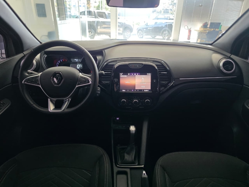 renault captur 1.3 tce flex zen x-tronic 4p automatico 202217