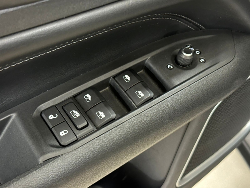 jeep compass 1.3 t270 turbo flex longitude at6 4p automatico 202216