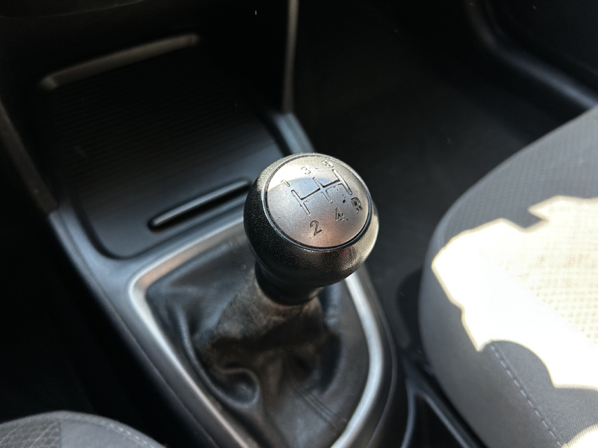 hyundai hb20s 1.0 comfort plus 12v flex 4p manual 201815