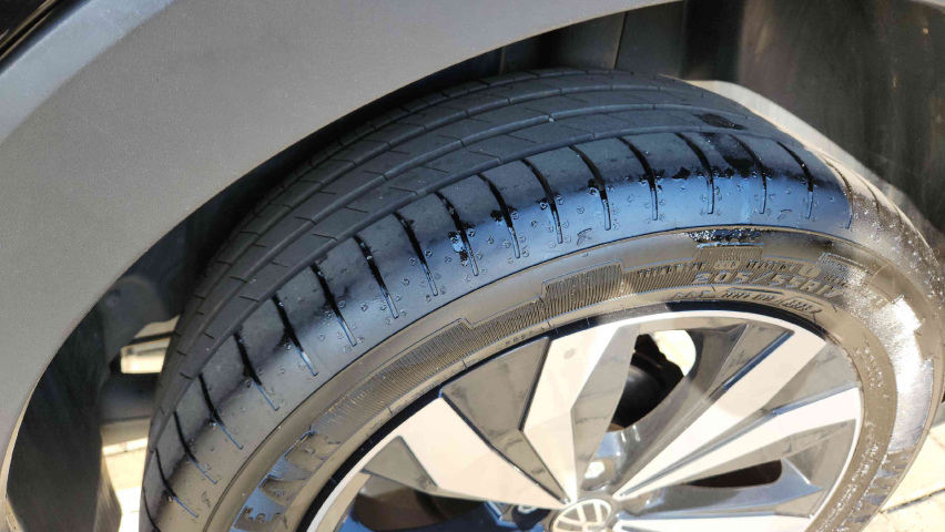 volkswagen t-cross 1.0 200 tsi total flex comfortline automatico 4p 202410