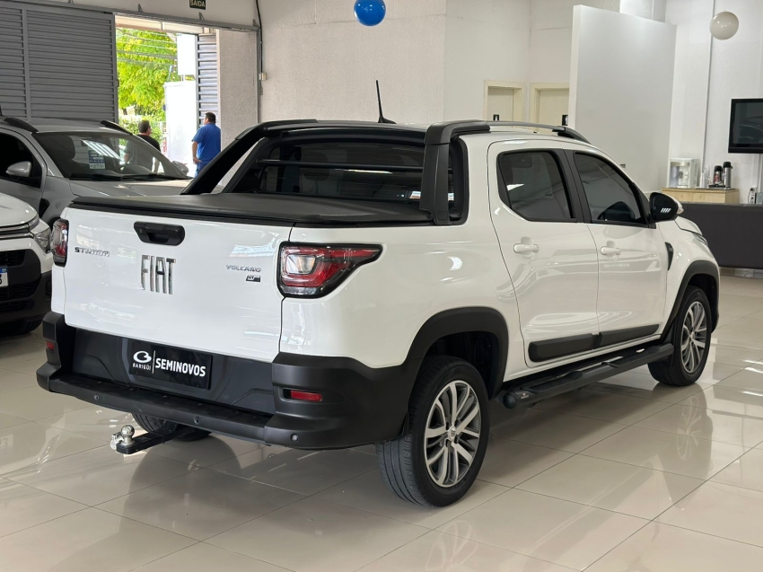 fiat strada 1.3 firefly flex volcano cd cvt 4p automatico 20233