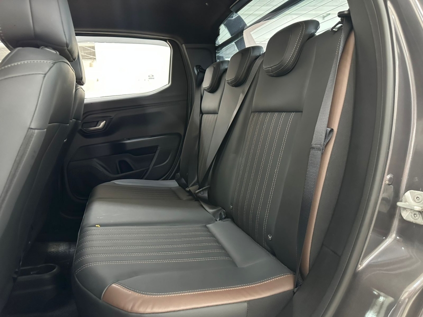 fiat strada 1.3 firefly flex ranch cd cvt 4p automatico 202315