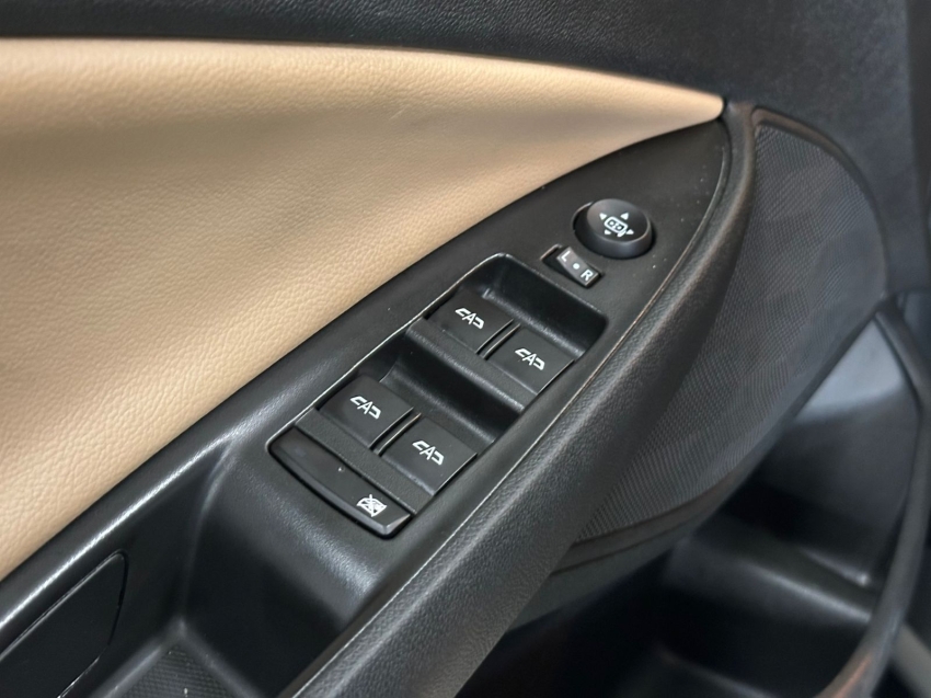 chevrolet onix 1.0 turbo flex plus premier automatico 4p 202316