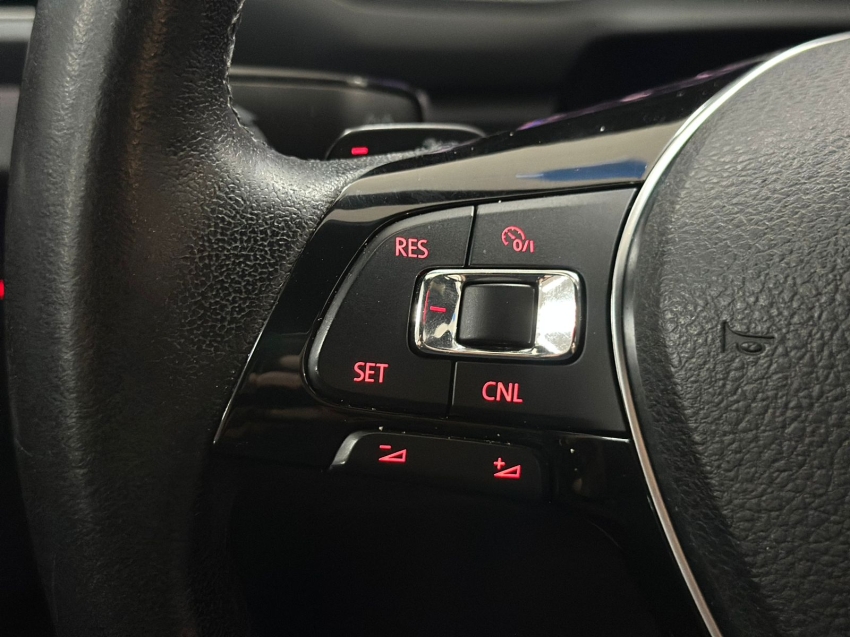 volkswagen t-cross 1.0 200 tsi total flex comfortline automatico 4p 202112