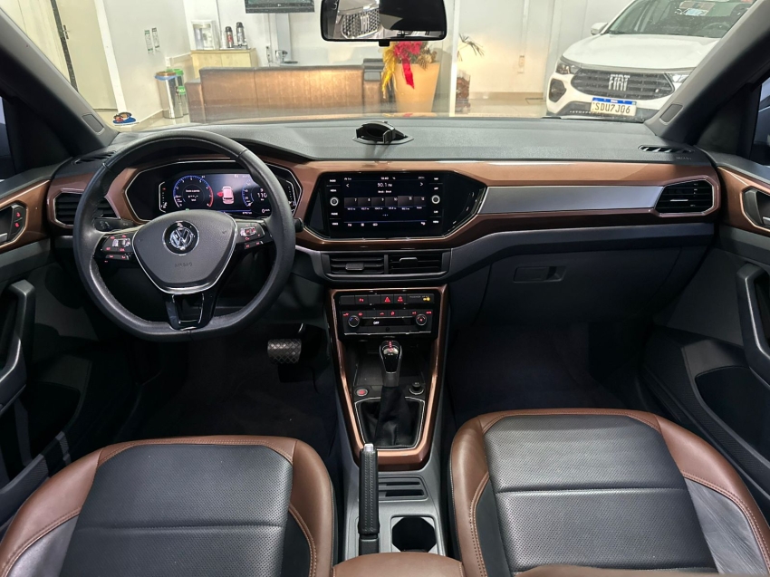 volkswagen t-cross 1.0 200 tsi total flex comfortline automatico 4p 20206