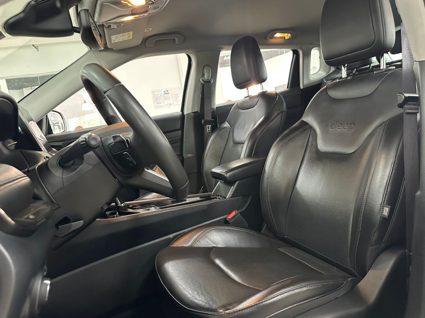 jeep compass 1.3 t270 turbo flex limited at6 4p automatico 202213