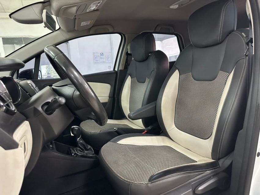 renault captur 2.0 16v hi-flex intense automatico flex 4p 201813