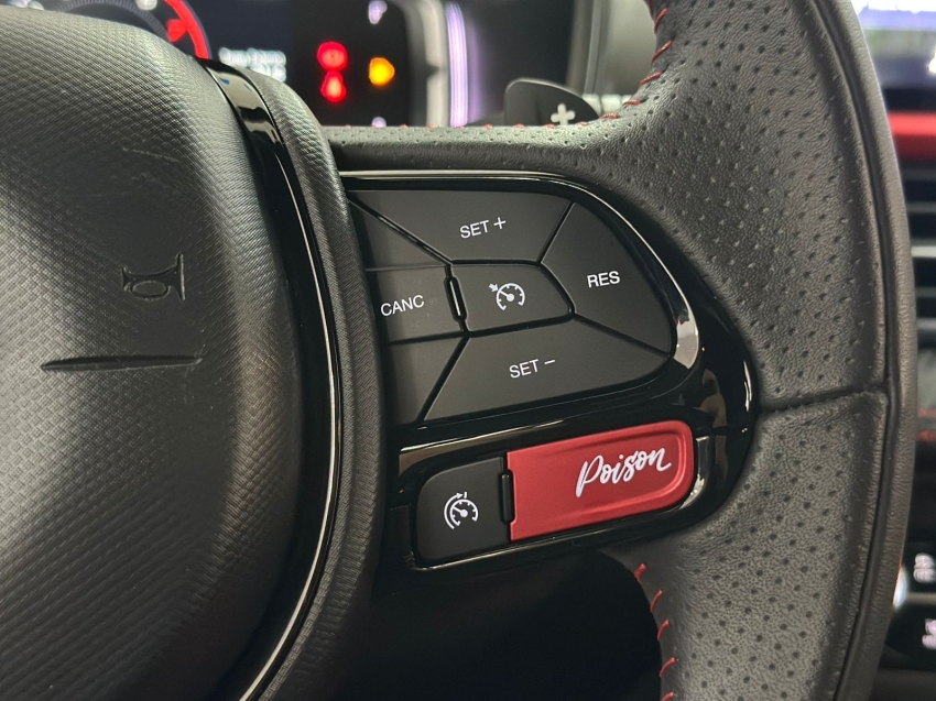 fiat fastback 1.3 turbo 270 flex abarth at6 4p automatico 202413