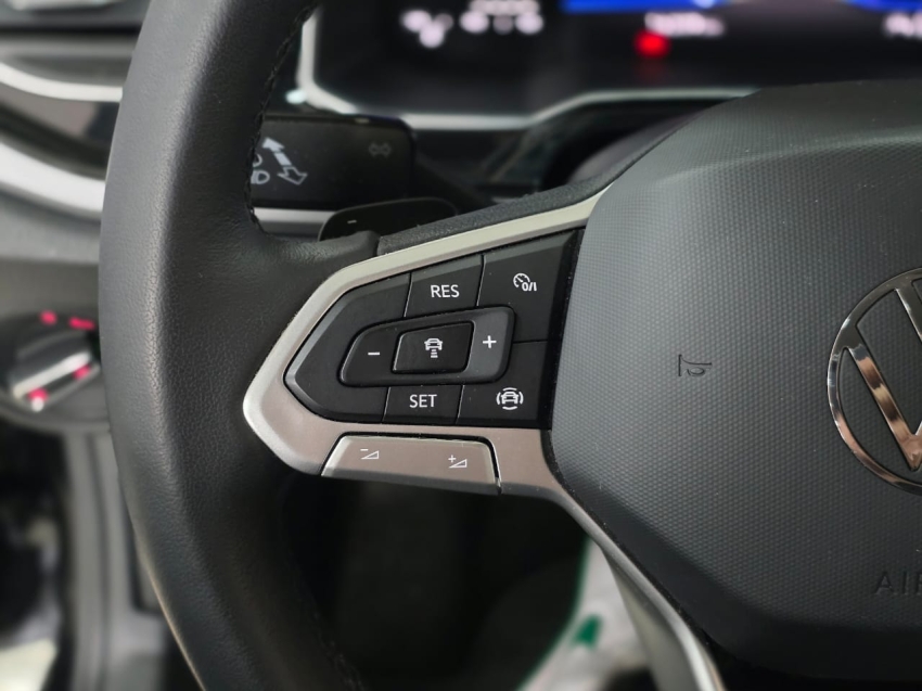 volkswagen nivus 1.0 200 tsi total flex comfortline automatico 4p 202411