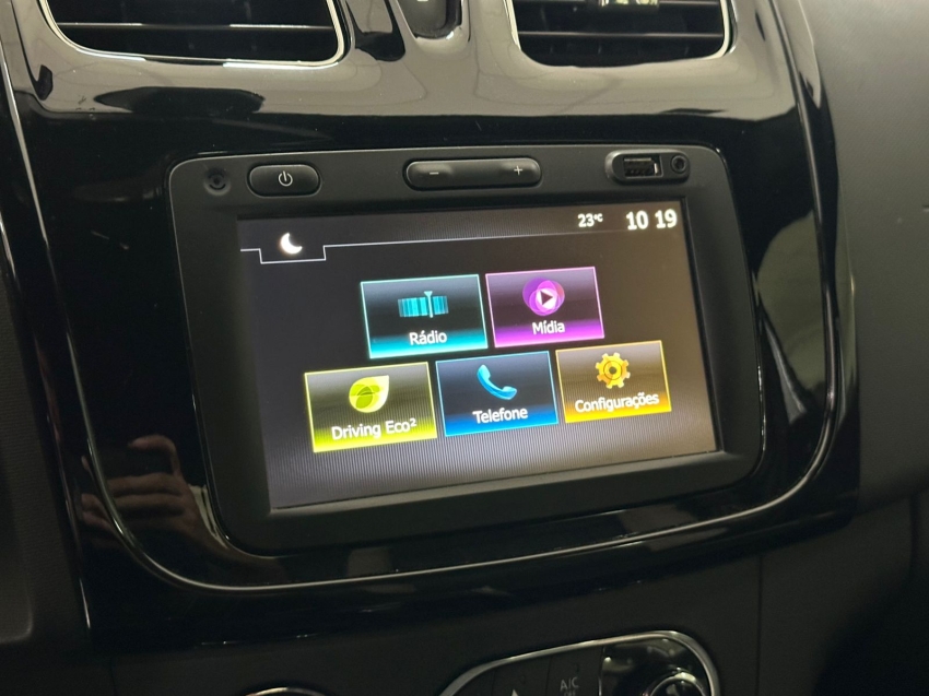 renault sandero 1.6 16v sce flex zen x-tronic 4p automatico 20228