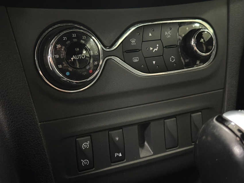 renault sandero 1.6 16v sce flex zen x-tronic 4p automatico 20229