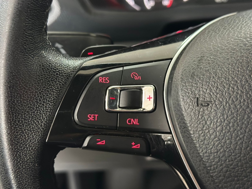 volkswagen t-cross 1.0 200 tsi total flex automatico 4p 202010