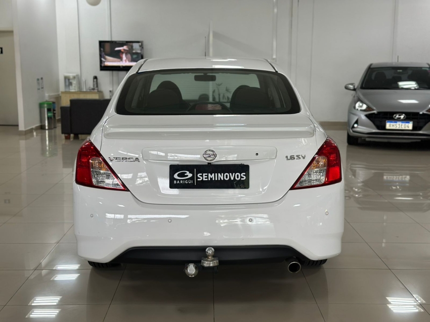 nissan versa 1.6 16v flexstart sv 4p xtronic flex automatico 20202